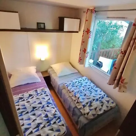 אתר קמפינג Holidays By Juliano 5522 Camping 5 Etoiles גרימו